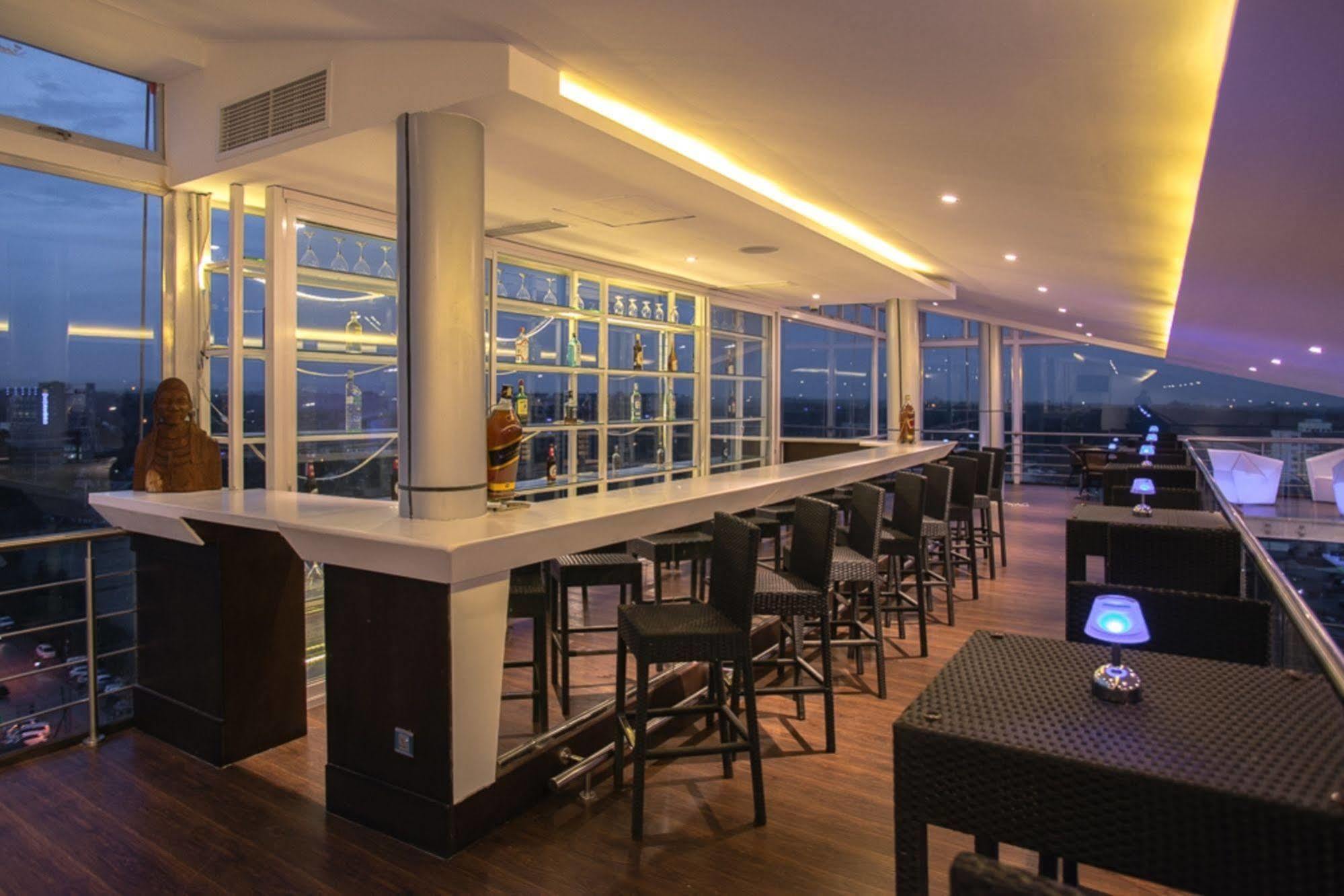 Diamond Plaza Apartments Nairobi Exterior photo